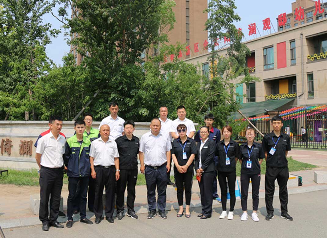 被困電梯該咋辦？切莫驚慌待救援！——電梯應(yīng)急救援演練走進(jìn)“倚瀾觀邸” 